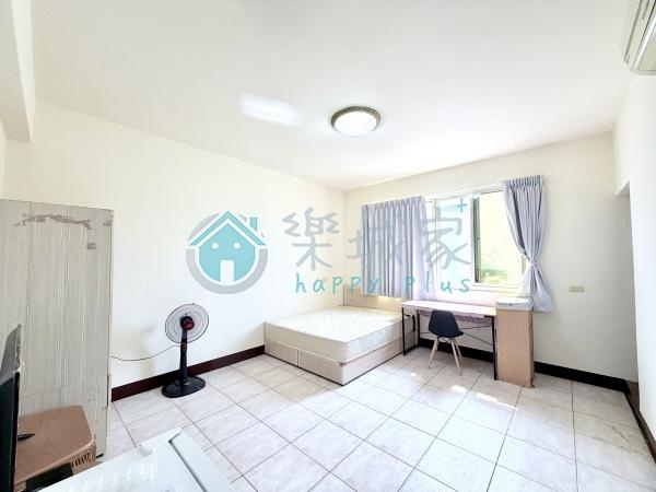 竹南博愛街旁寵物大套房/台電計費/可養寵