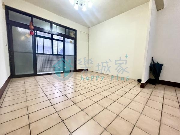 中正路3房2廳2衛/近市區