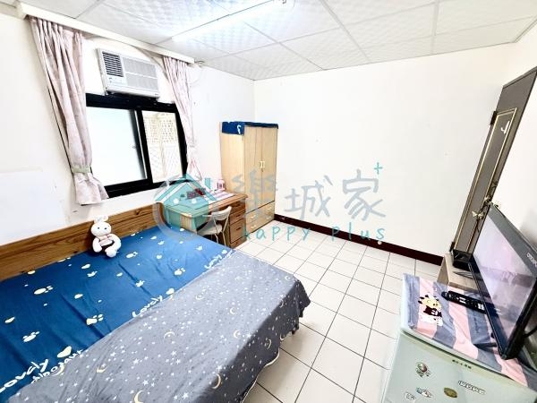 關東市場旁便宜套房/室內機車位